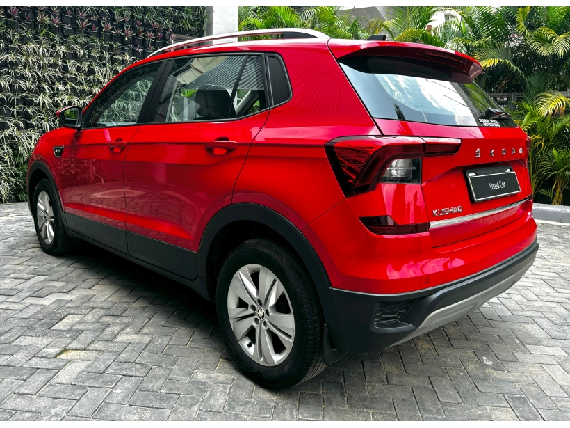 Skoda Kushaq Ambition 1.0L TSI MT