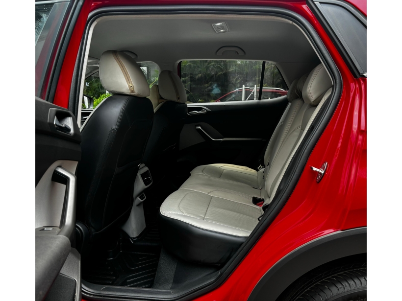 Skoda Kushaq Ambition 1.0L TSI MT