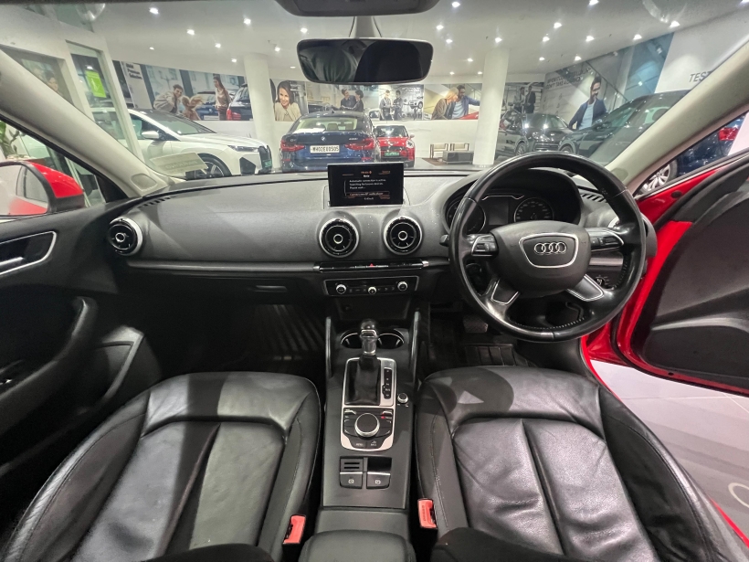 Audi A3 35 TDI LIMOUSINE