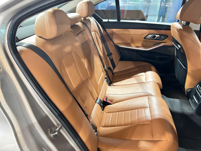 BMW 3 Series Gran Limousine 320Ld Luxury Line