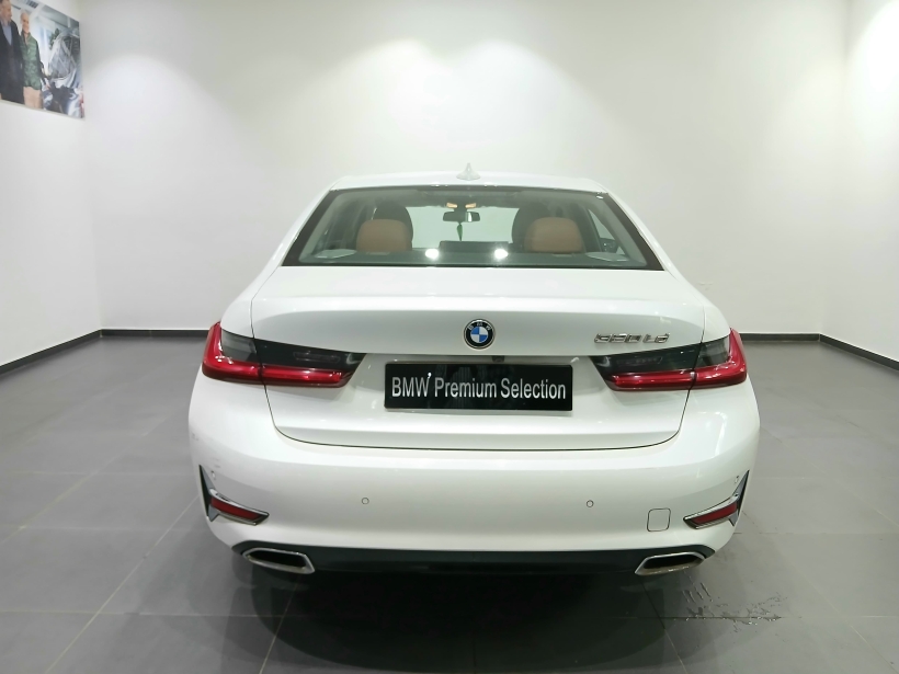 BMW 3 Series Gran Limousine 320Ld Luxury Line