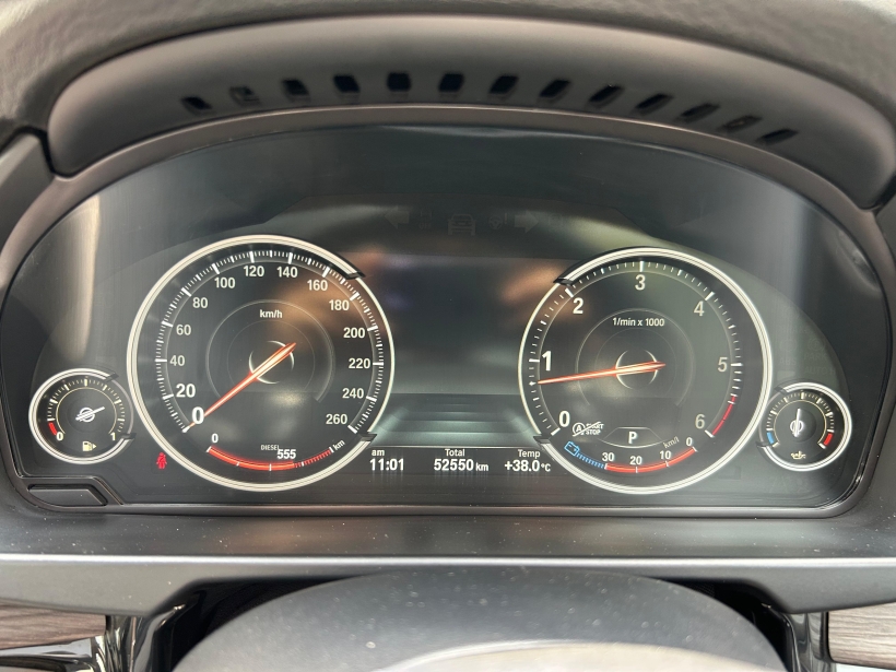 BMW X5 xDrive30d Design Pure Experience