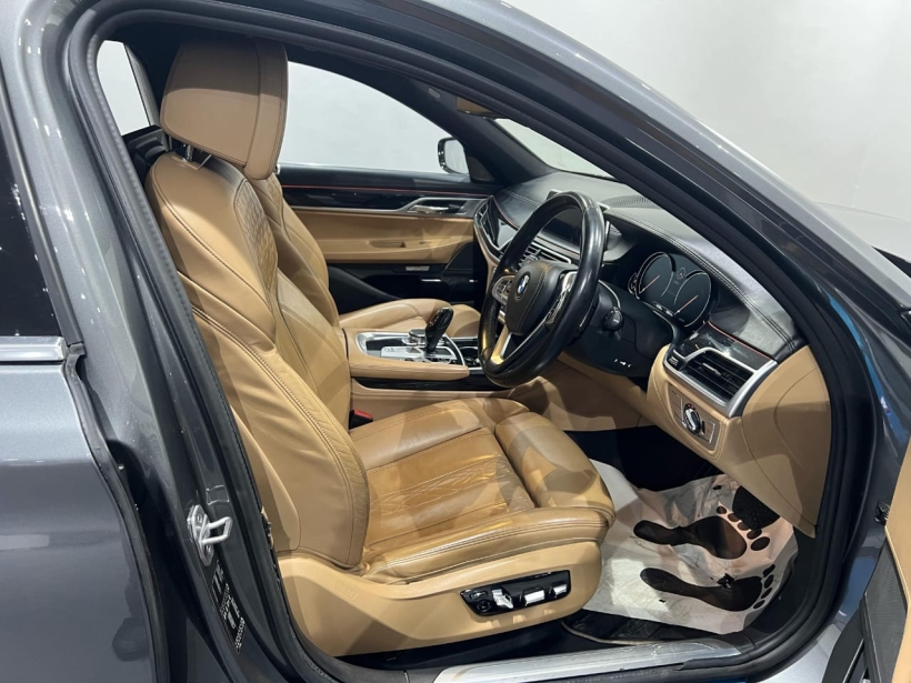 BMW 7 Series 730Ld M Sport