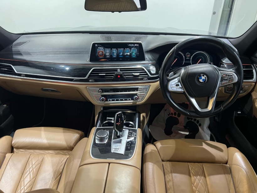 BMW 7 Series 730Ld M Sport