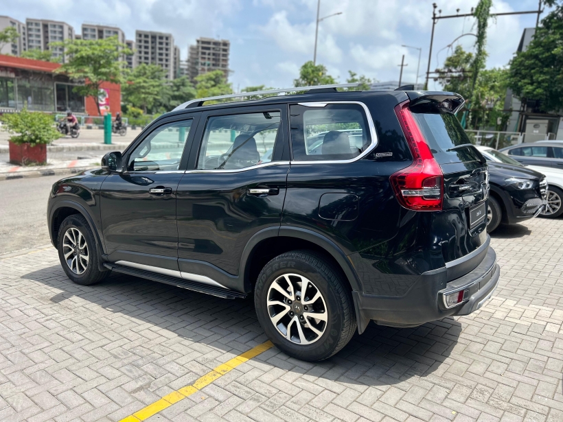 Mahindra Scorpio-N Z8 L Diesel AT 2WD 7 STR