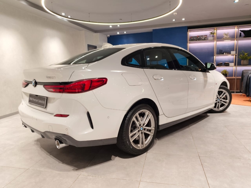 BMW 2 Series 220i M Sport