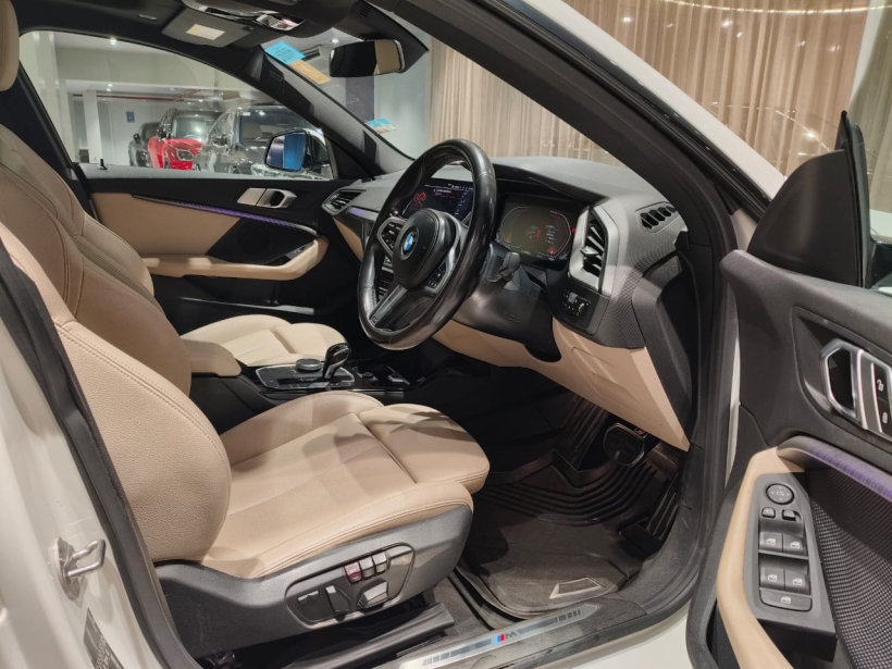 BMW 2 Series 220i M Sport