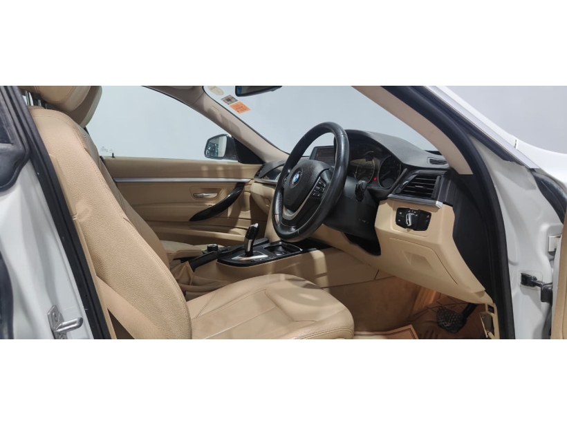 BMW 3 GT 320d Luxury Line