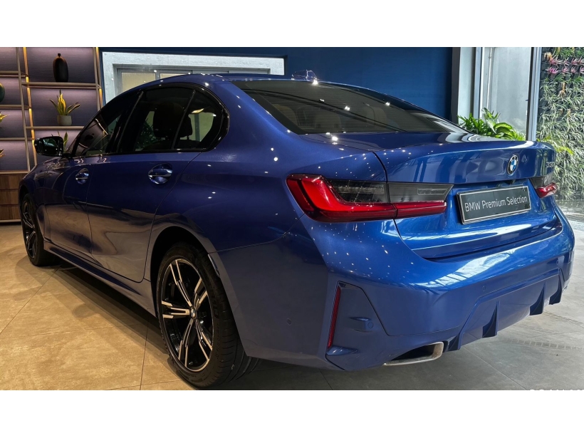 BMW 3 Series Gran Limousine 330Li M Sport
