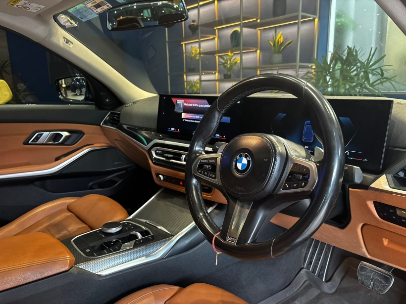 BMW 3 Series Gran Limousine 330Li M Sport
