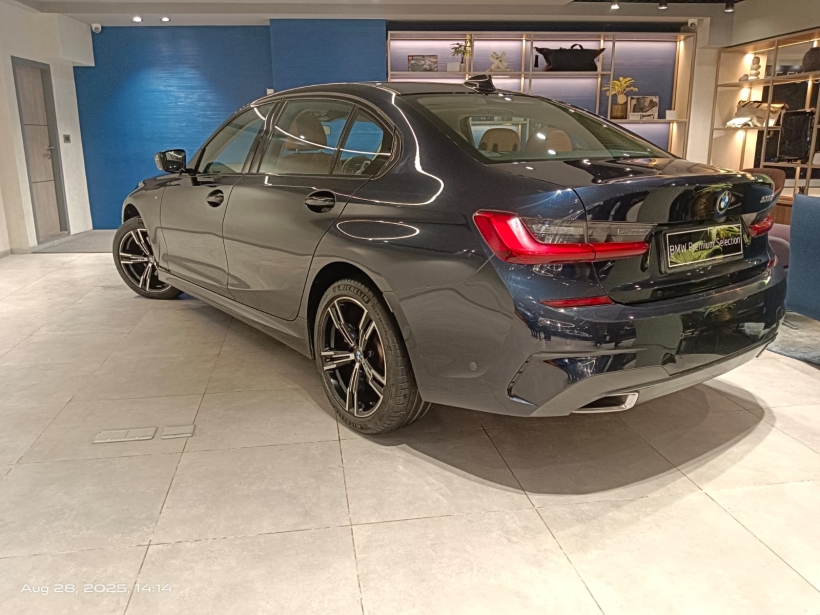 BMW 3 Series Gran Limousine 330Li M Sport