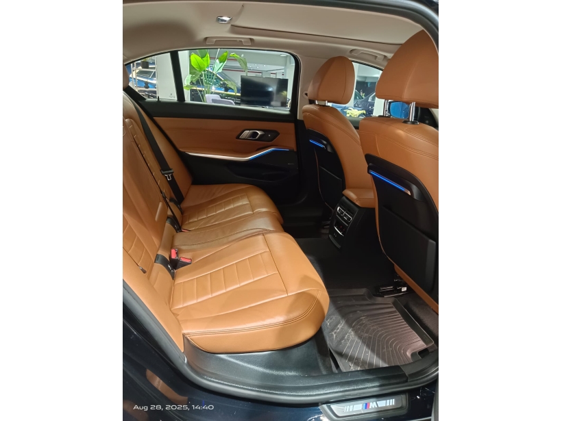 BMW 3 Series Gran Limousine 330Li M Sport