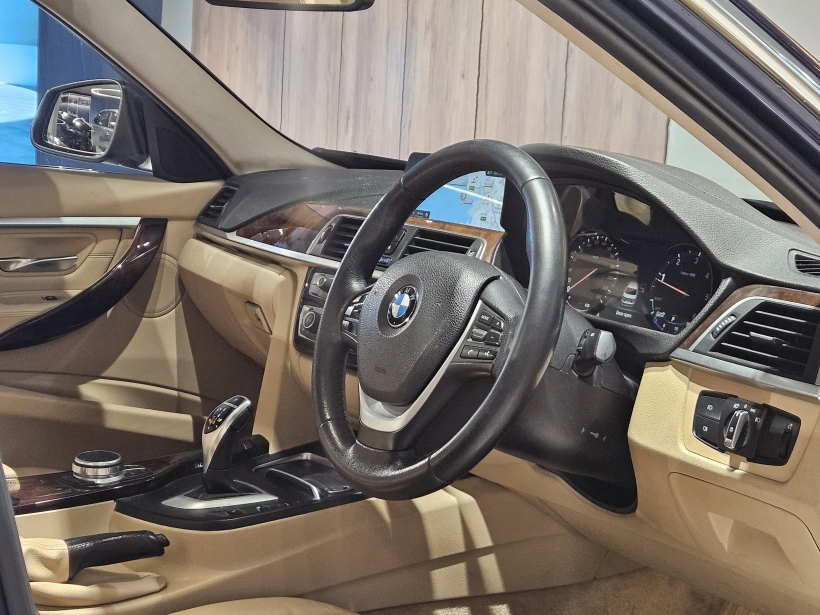 BMW 3 Series 320d