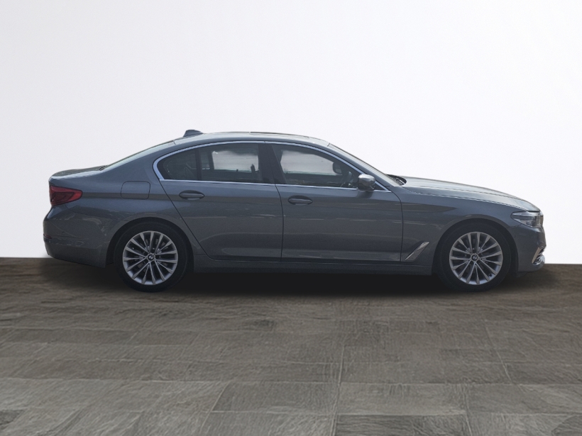 BMW 5 Series 520d Luxury Line
