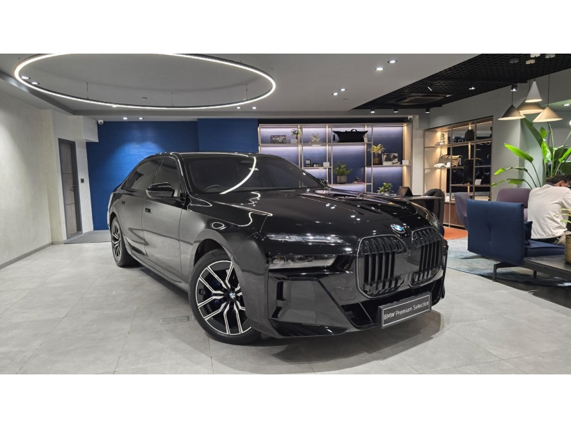 BMW 7 Series 740i M Sport