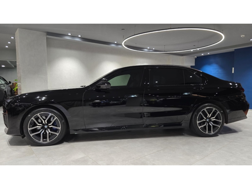 BMW 7 Series 740i M Sport