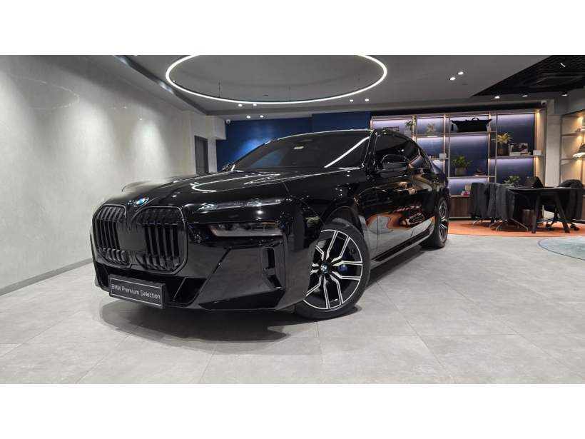 BMW 7 Series 740i M Sport