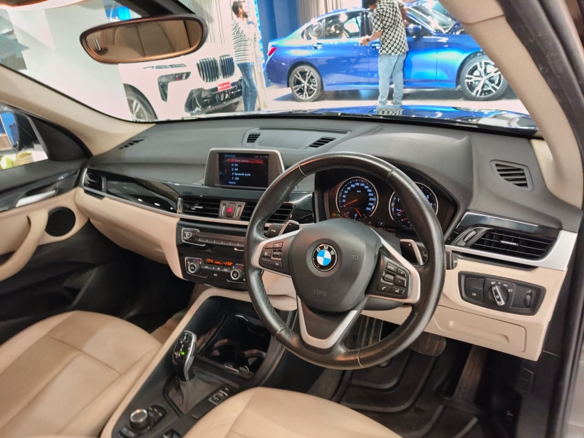 BMW X1 sDrive20i SportX