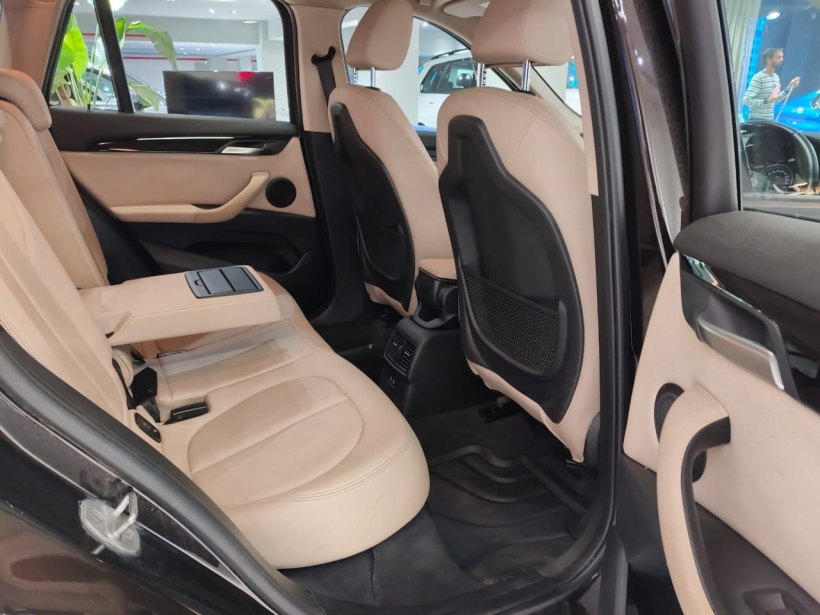 BMW X1 sDrive20i SportX
