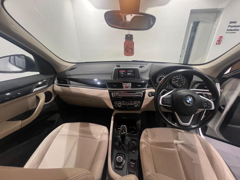 BMW X1 sDrive20i SportX