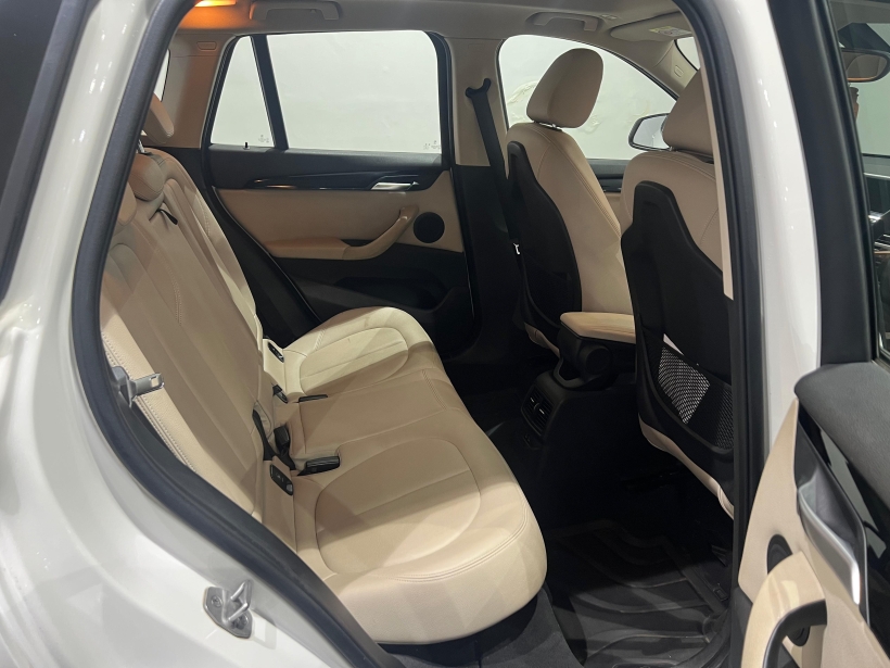 BMW X1 sDrive20i SportX