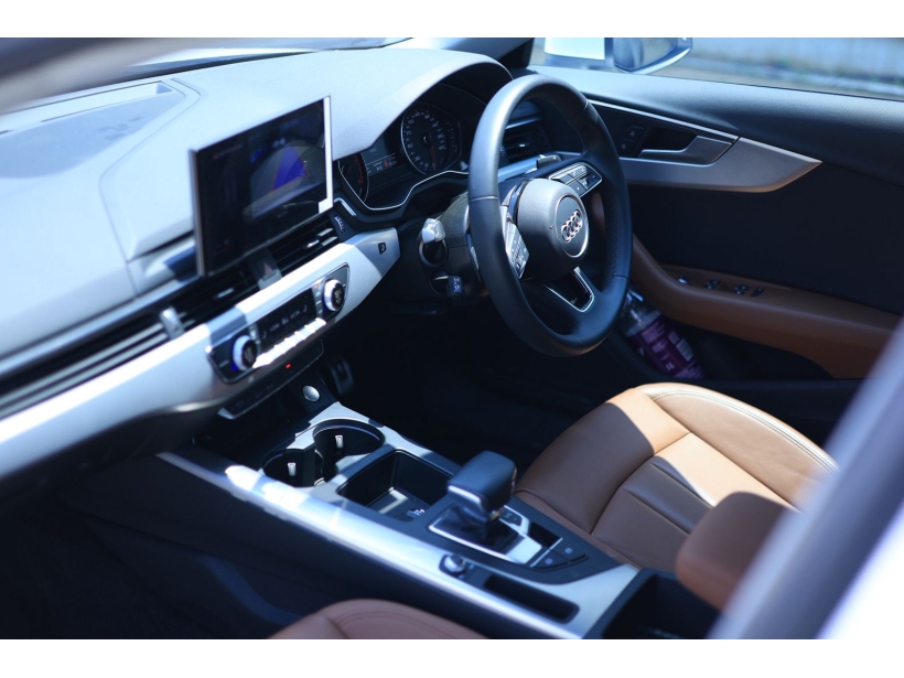 Audi A4 40 TFSI Premium Plus Audi A4 40 TFSI Premium Plus