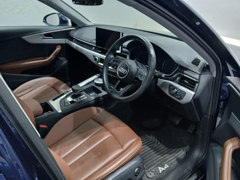 Audi A4 40 TFSI Premium Plus