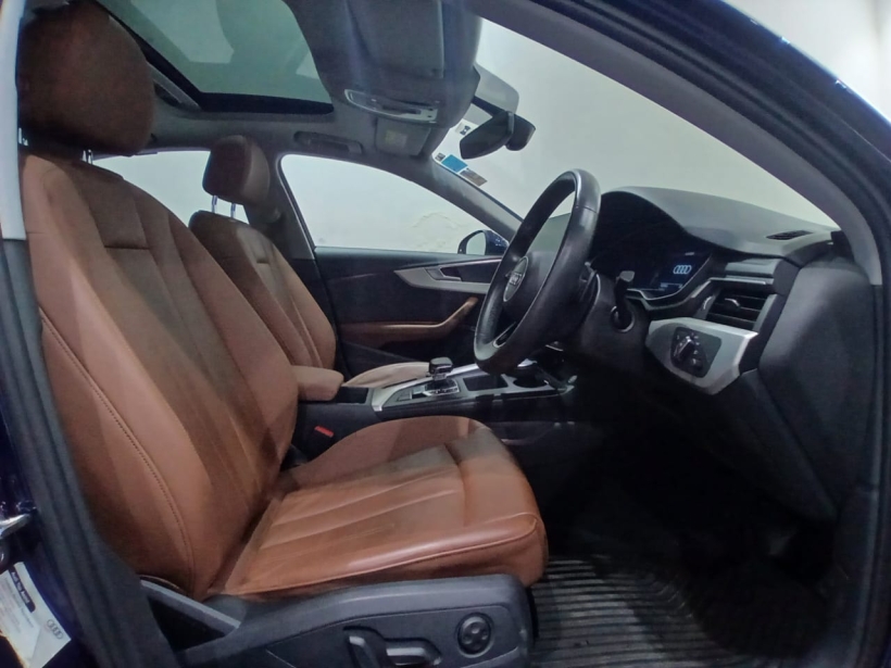 Audi A4 40 TFSI Premium Plus