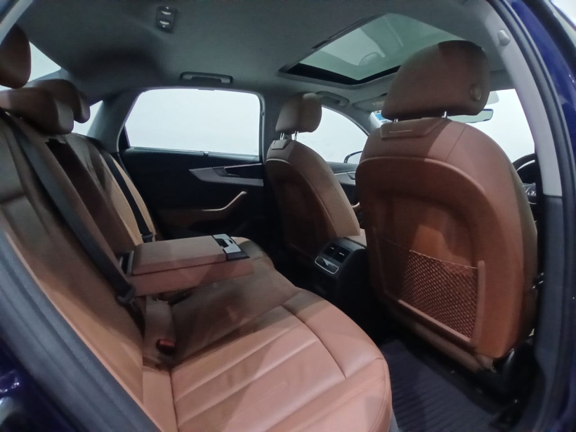Audi A4 40 TFSI Premium Plus
