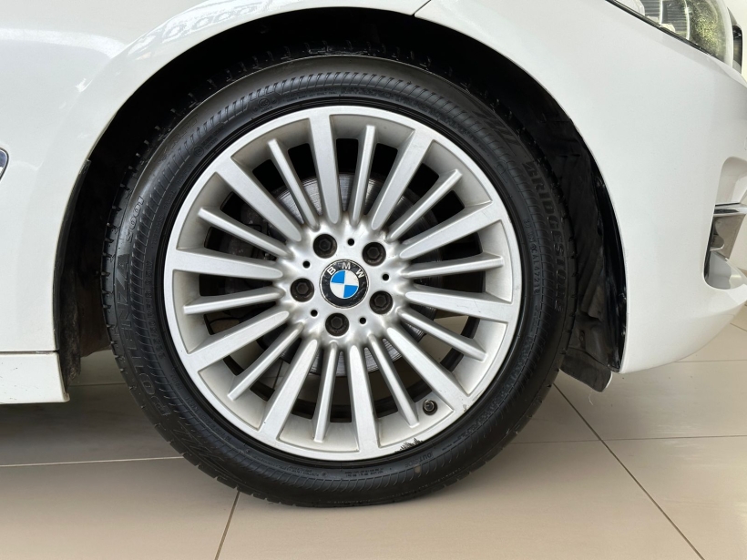 BMW 3 GT 320d Luxury Line