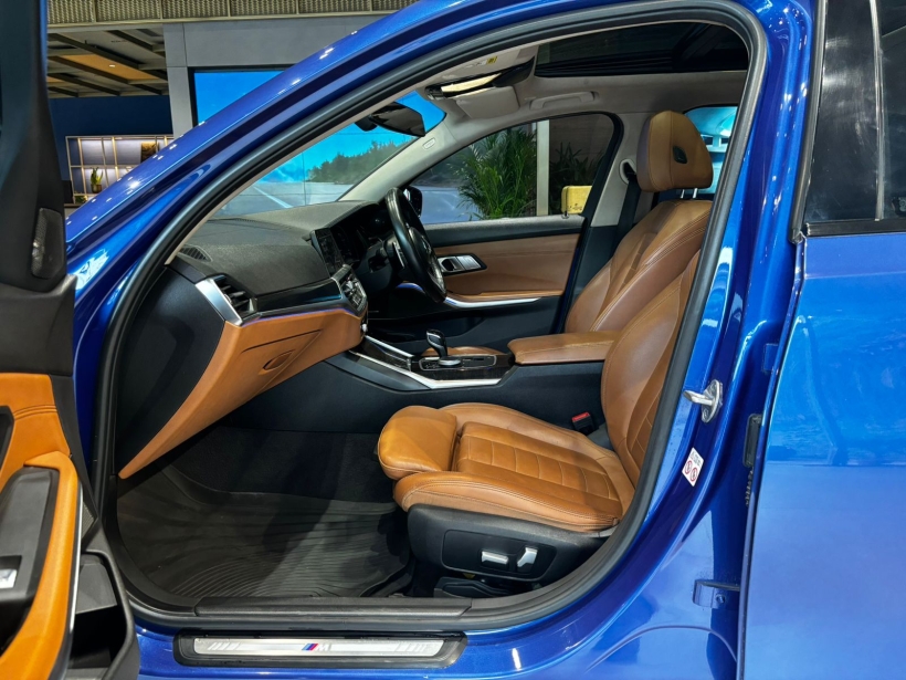 BMW 3 Series Gran Limousine 330Li M Sport