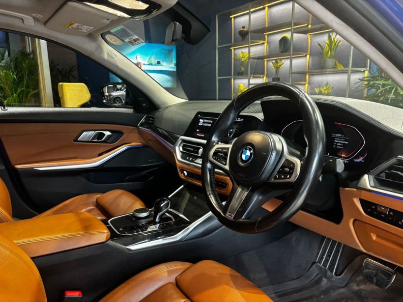BMW 3 Series Gran Limousine 330Li M Sport