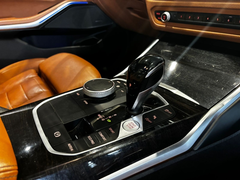 BMW 3 Series Gran Limousine 330Li M Sport