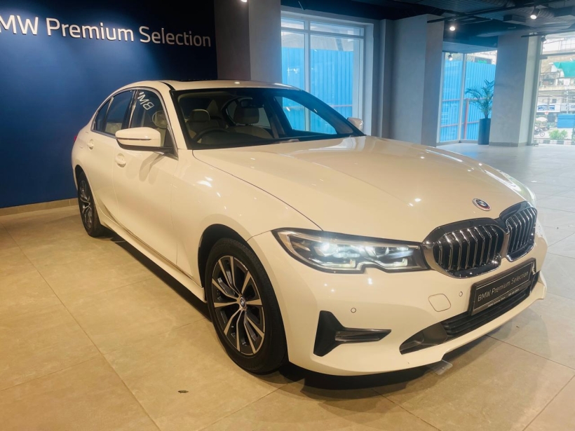 BMW 3 Series 330i Sport