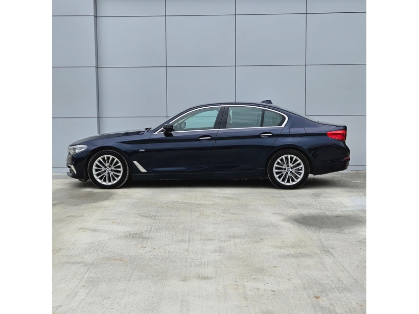 BMW 5 Series 520d Luxury Line