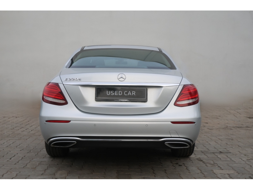 Mercedes Benz E Class E 220 d