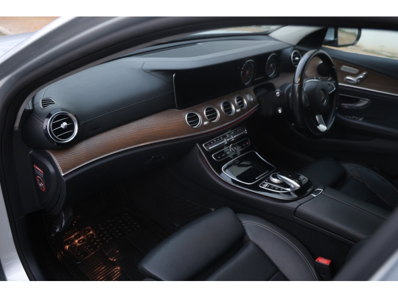 Mercedes Benz E Class E 220 d