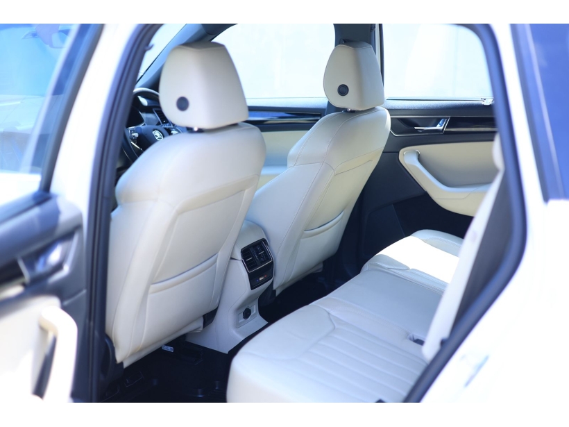 Toyota Innova Hycross ZX Hybrid 7 STR