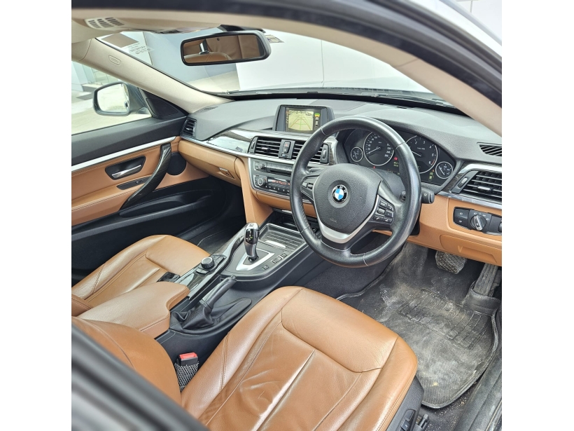 BMW 3 GT 320d Luxury Line