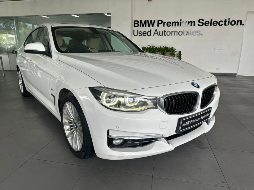 BMW 3 GT 330i Luxury Line