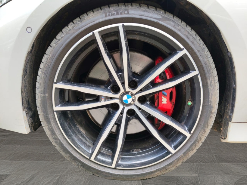 BMW 3 Series M340i xDrive Shadow