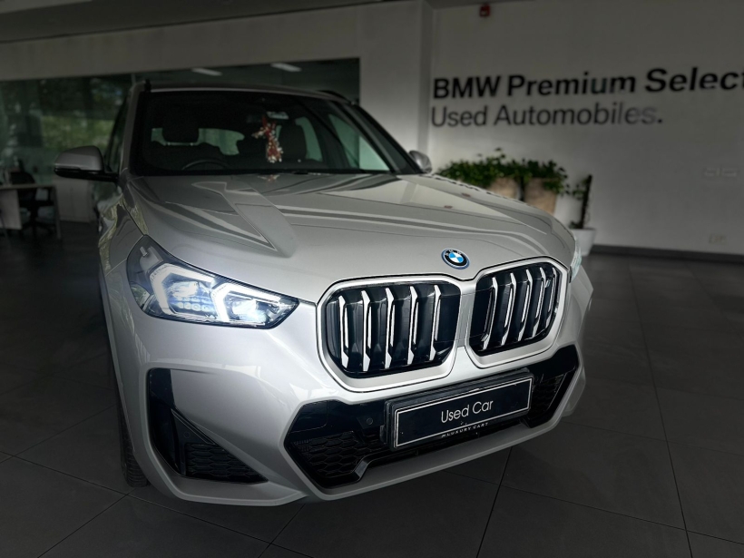 BMW iX1 xDrive30