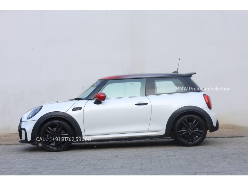 MINI Cooper S 3 DOOR LCI2 MINI Cooper S 3 DOOR LCI2