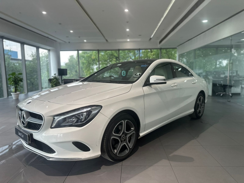Mercedes Benz CLA Class 200 Sport