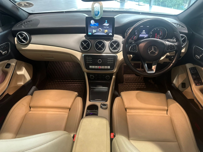 Mercedes Benz CLA Class 200 Sport