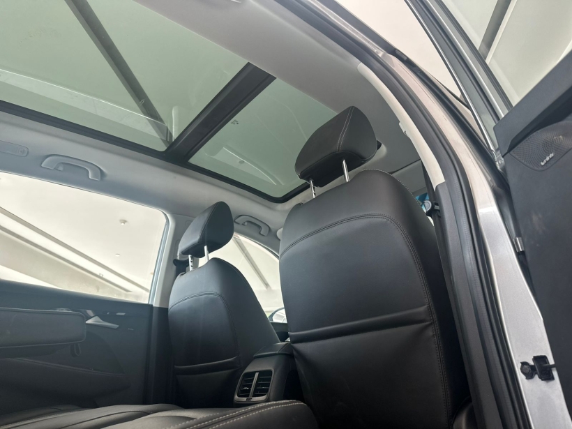 Morris Garage Hector Plus Sharp 1.5 DCT Petrol