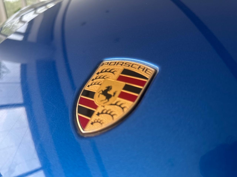 Porsche Macan Base