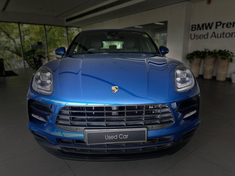Porsche Macan Base