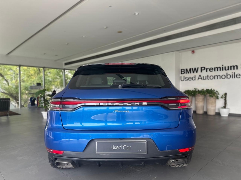 Porsche Macan Base