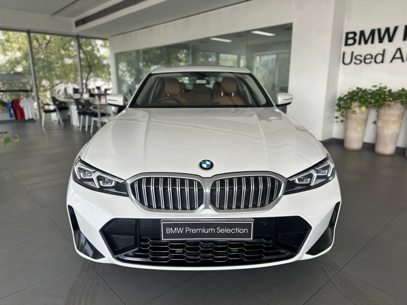 BMW 3 Series Gran Limousine 330Li M Sport